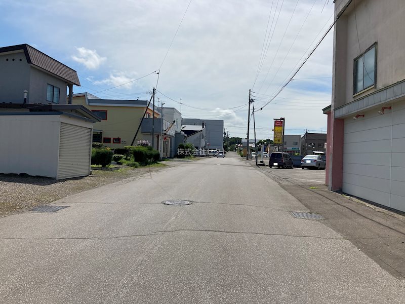 美幌町字東１条北１丁目２３番　土地 現地写真（前面道路含む現地写真）