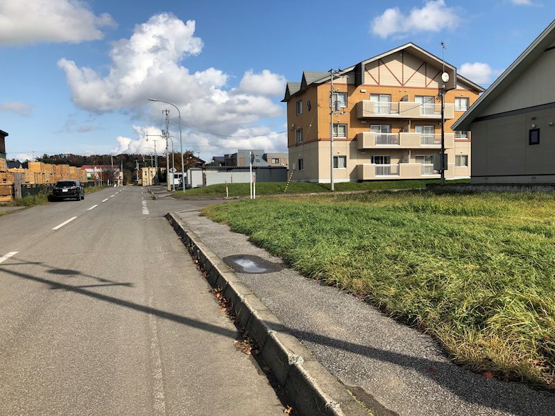 津別町字東２条１７番　土地 現地写真（前面道路含む現地写真）