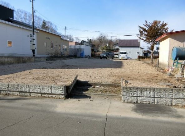 美幌町字東４条南４丁目１７番　土地 現地写真