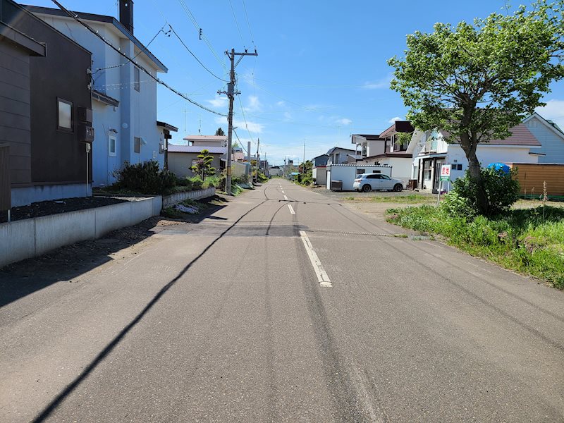 美幌町字稲美１０９番　土地 現地写真（前面道路含む現地写真）