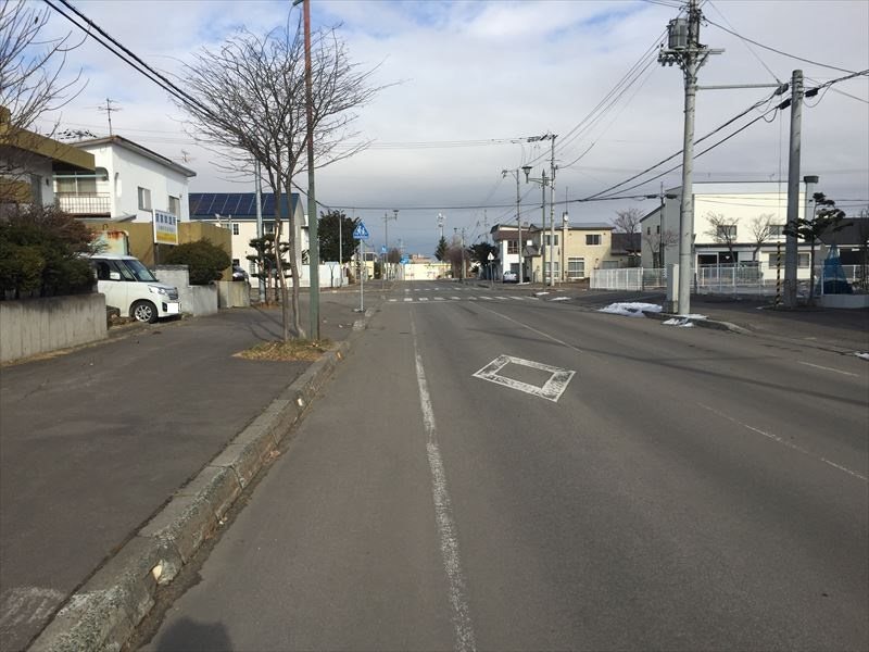 美幌町字西一条北３丁目４番　土地 現地写真（前面道路含む現地写真）
