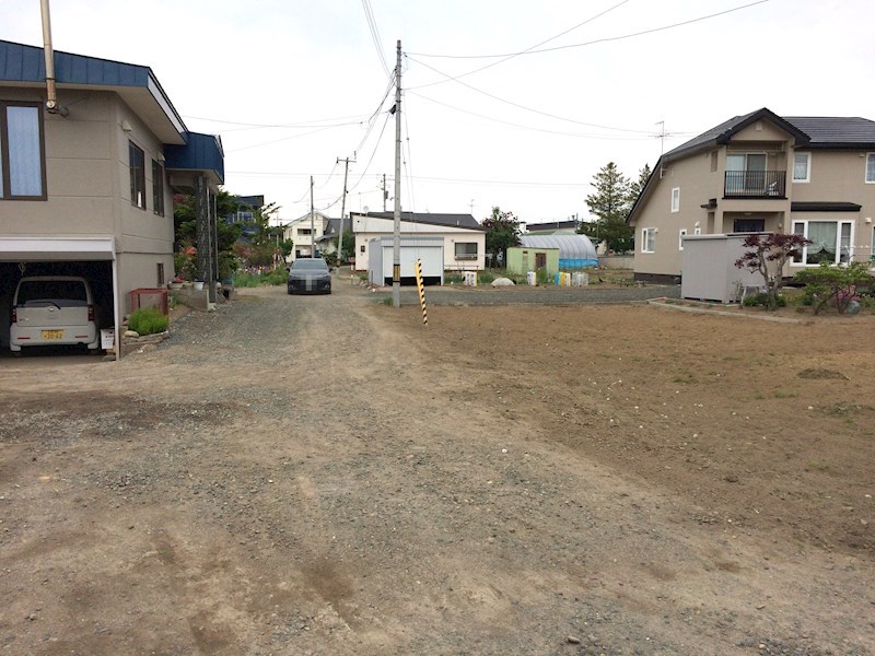 美幌町字元町２０番　土地 現地写真（前面道路含む現地写真）