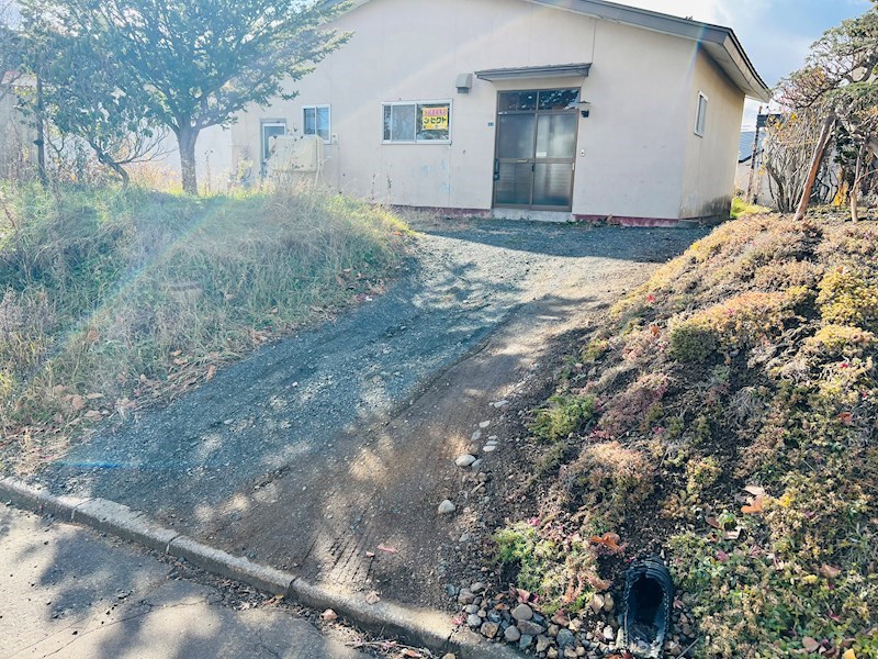 高栄西町７丁目９８番　戸建て その他