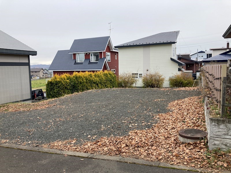 美山町南4丁目１７番　土地 現地写真