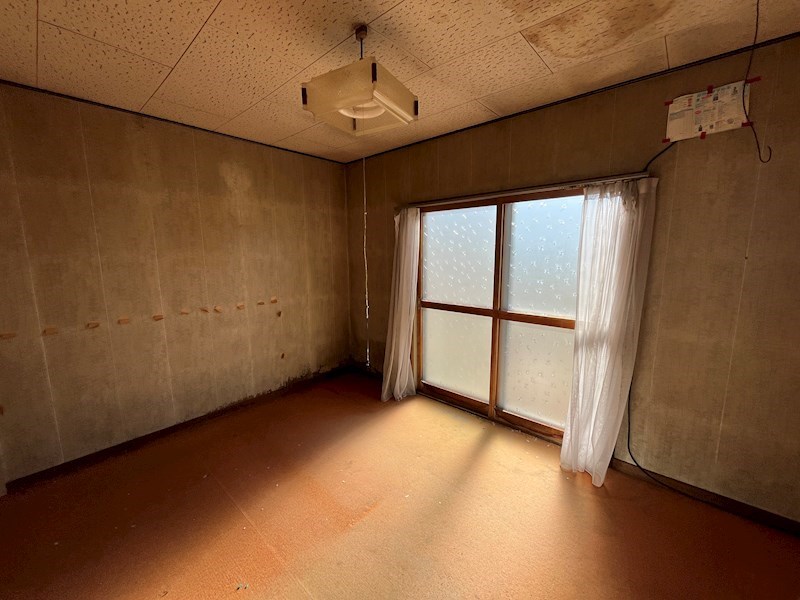 相内町１０６番　戸建て 内観写真（リビング以外の居室）