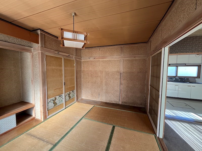 相内町１０６番　戸建て 内観写真（リビング以外の居室）