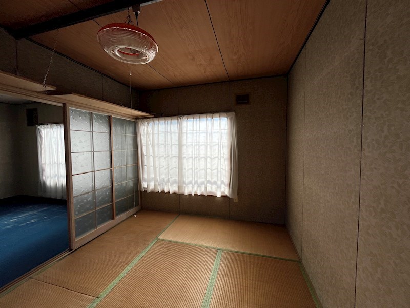 相内町１０６番　戸建て 内観写真（リビング以外の居室）