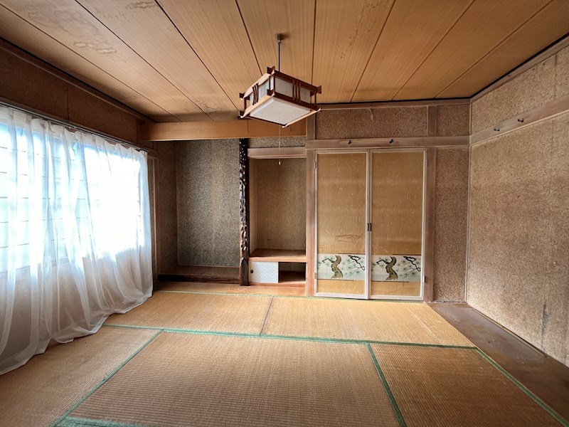 相内町１０６番　戸建て 内観写真（収納）