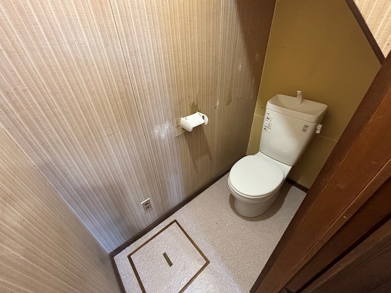 三楽町１２６番　共同住宅 内観写真（トイレ）