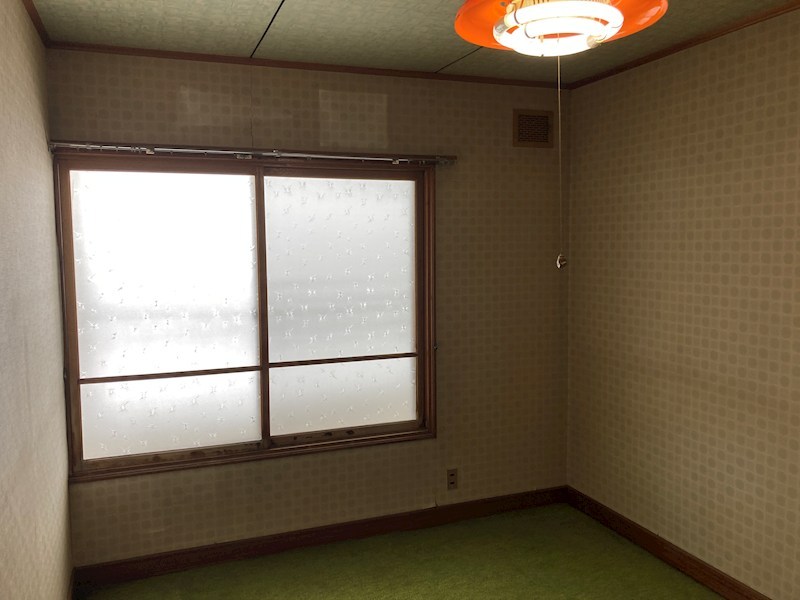 東三輪１丁目９１番　戸建て 内観写真（リビング以外の居室）