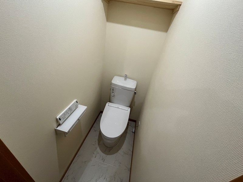 とん田西町２１７番　戸建て 内観写真（トイレ）
