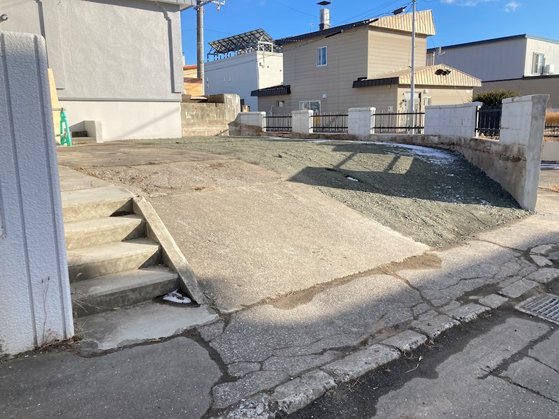 美山町南２丁目８番　戸建て 現地写真