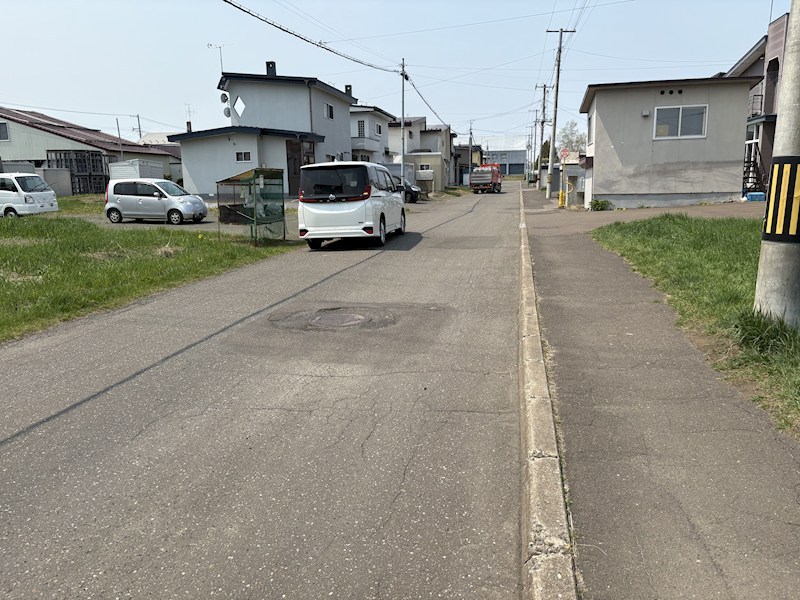 北光３２０番　土地 現地写真（前面道路含む現地写真）
