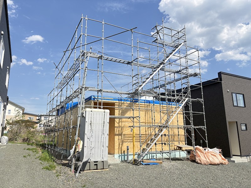 高栄東町４丁目１６４番　戸建て 現地写真