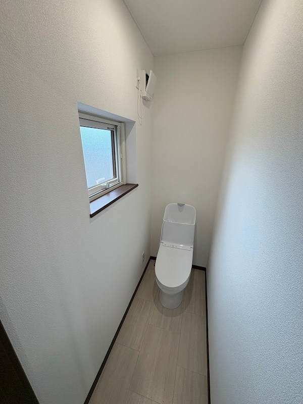 東相内町１７番　戸建て 内観写真（トイレ）