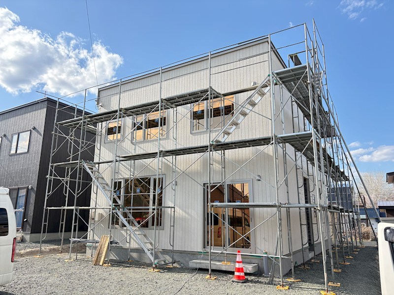 美山町南１０丁目３０番　戸建て 現地写真