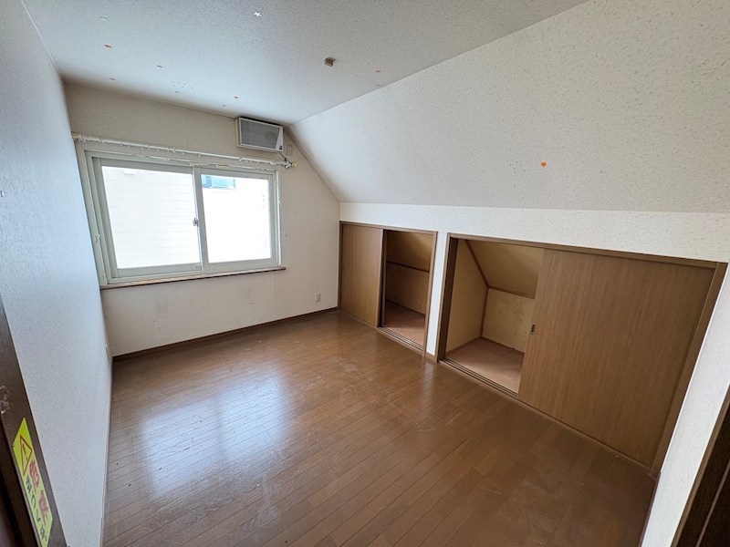 上ところ６７３番　戸建て 内観写真（リビング以外の居室）