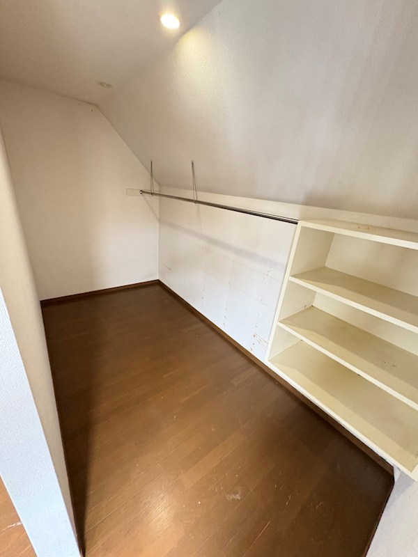 上ところ６７３番　戸建て 現地写真（玄関）