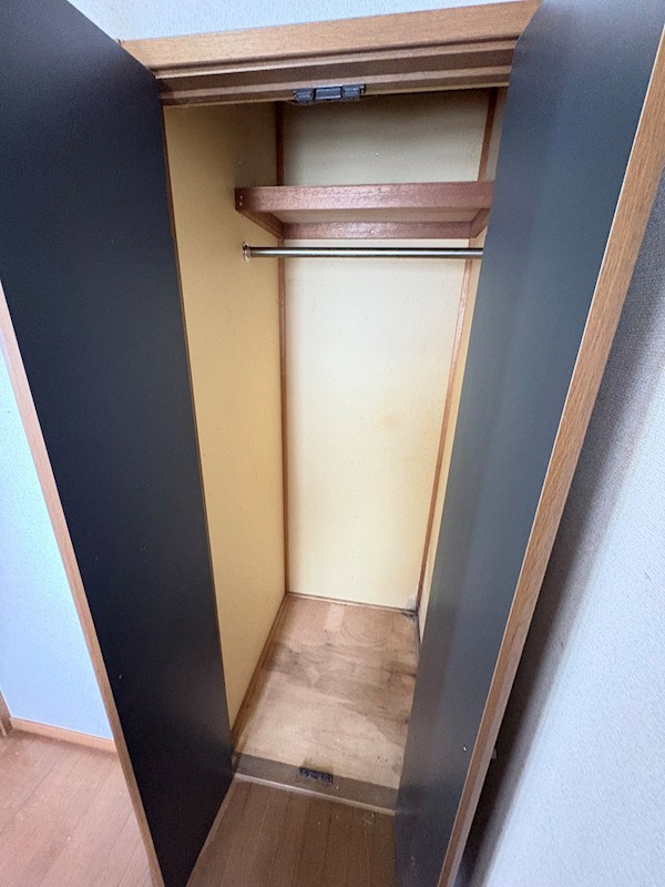 上ところ６７３番　戸建て 現地写真（玄関）