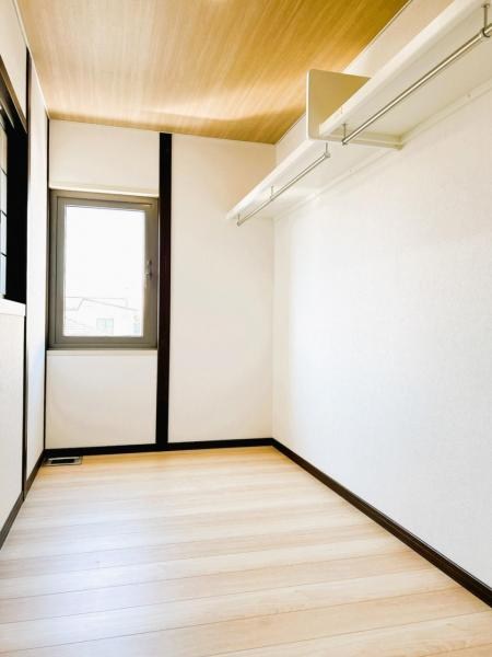 美芳町６丁目２番　戸建て 内観写真（収納）