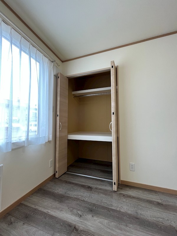 北央町１１０番　戸建て 内観写真（収納）