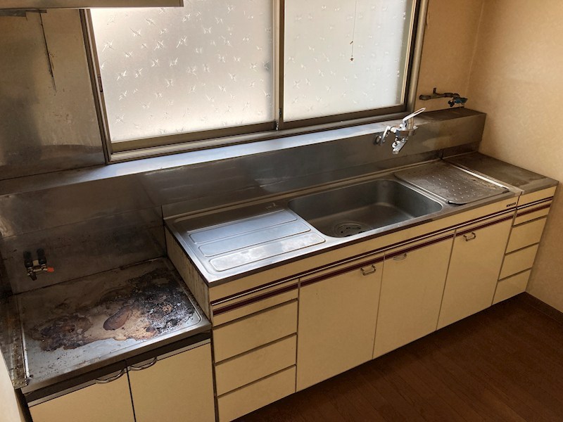 高栄東町３丁目１７７番　戸建て 内観写真（キッチン）
