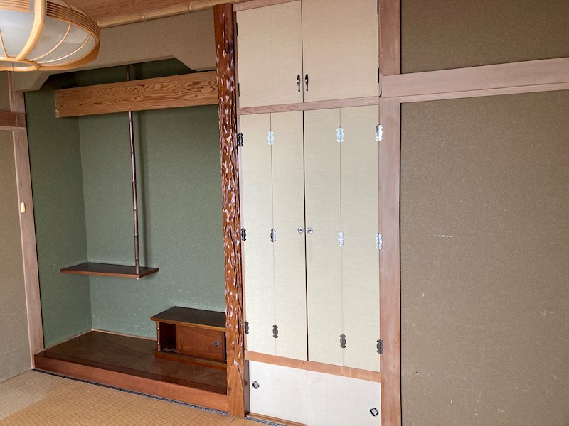 高栄東町３丁目１７７番　戸建て 内観写真（収納）