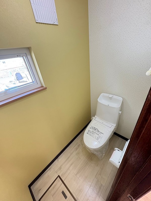 美山町西４丁目５０番　戸建て 内観写真（トイレ）