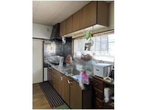 美山町東３丁目７０番　戸建て 内観写真（キッチン）
