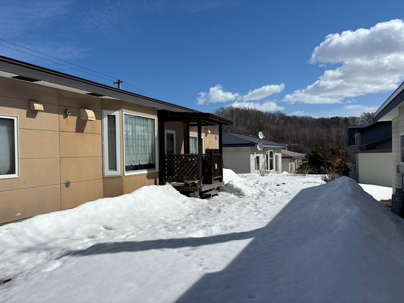 美山町東３丁目７０番　戸建て 現地写真
