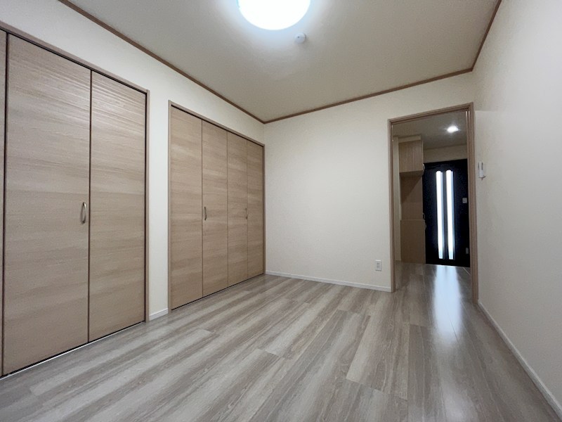 北央町１１６番　戸建て 内観写真（リビング以外の居室）