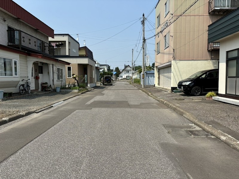 常盤町２丁目５番　土地 現地写真（前面道路含む現地写真）
