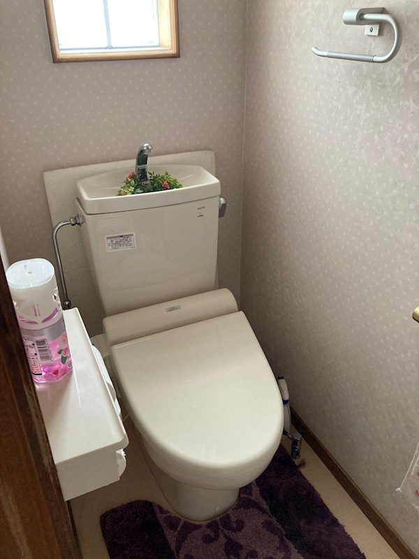 東陵町１７７番　戸建て 内観写真（トイレ）
