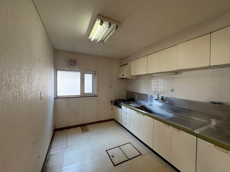 末広町３６８番　戸建て 内観写真（キッチン）