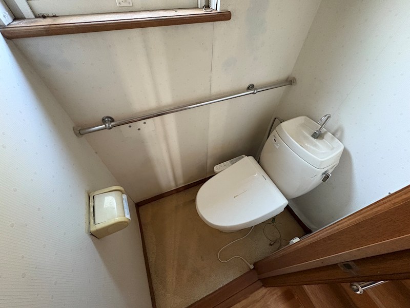 末広町３６８番　戸建て 内観写真（トイレ）