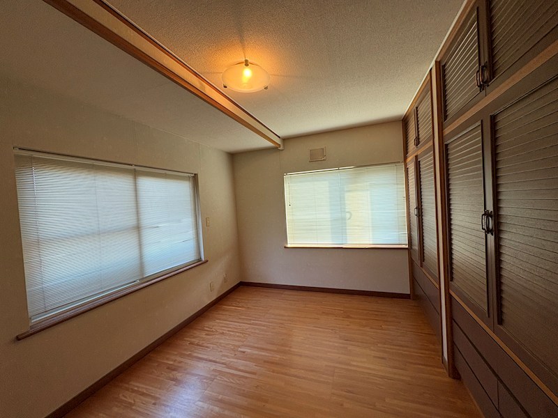 末広町３６８番　戸建て 内観写真（リビング以外の居室）