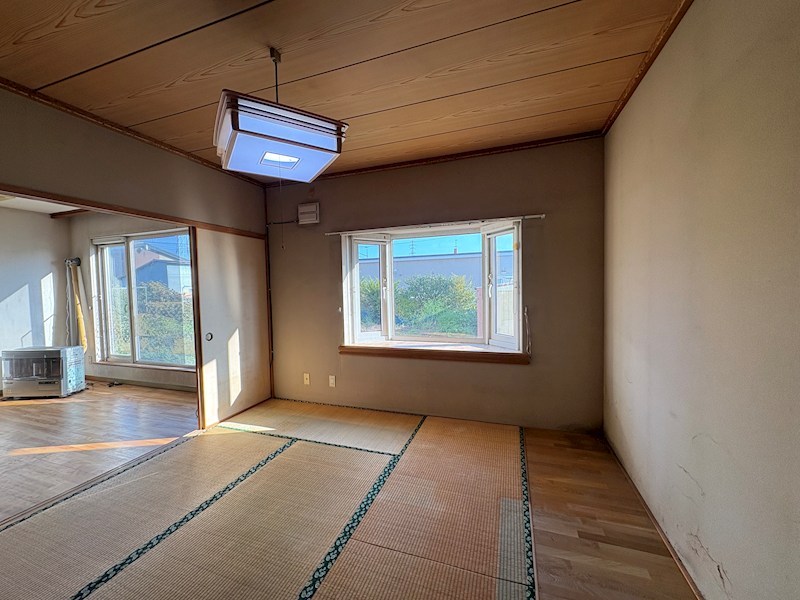 末広町３６８番　戸建て 内観写真（リビング以外の居室）