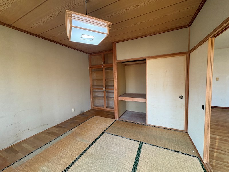 末広町３６８番　戸建て 内観写真（リビング以外の居室）