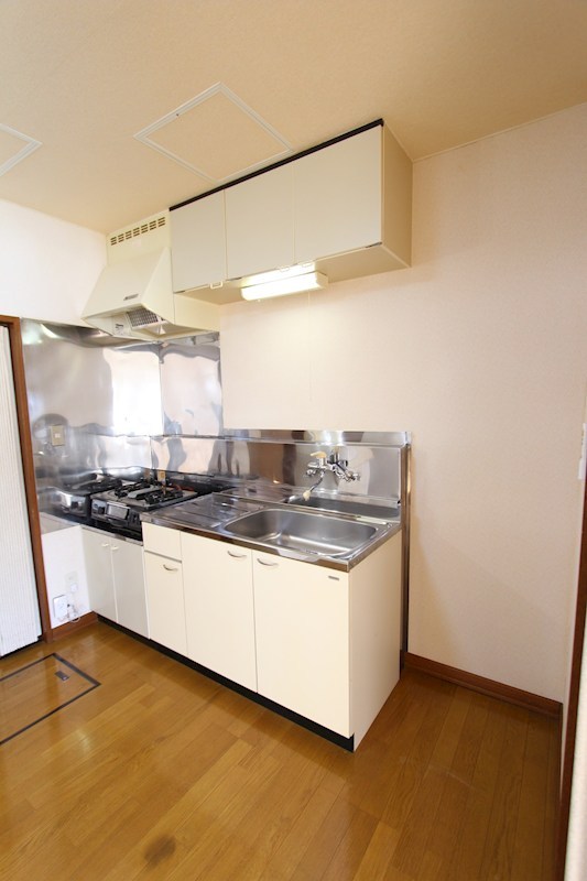 青葉１丁目８番　共同住宅 内観写真（キッチン）