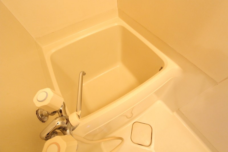 青葉１丁目８番　共同住宅 内観写真（浴室）