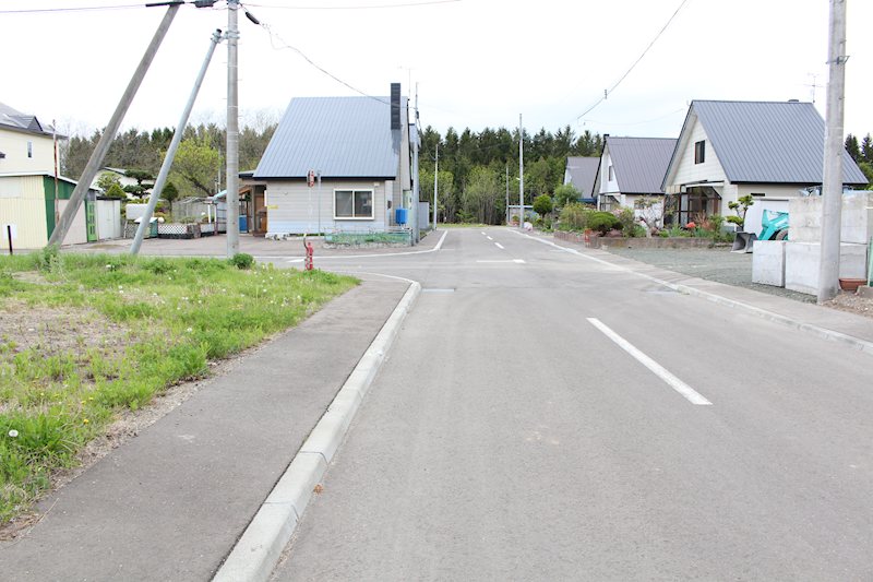美幌町字報徳９２番　土地 現地写真（前面道路含む現地写真）