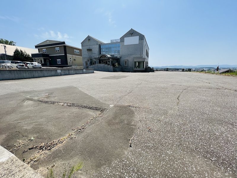 桂町１丁目２０６番　店舗 現地写真（駐車場）