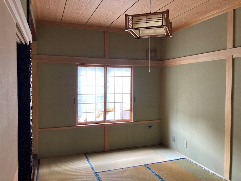 清見町４２番　戸建て 内観写真（リビング以外の居室）