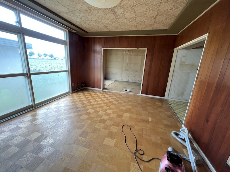 無加川町３９６番　戸建て 内観写真（リビング）
