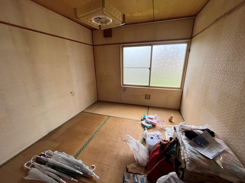 無加川町３９６番　戸建て 内観写真（リビング以外の居室）