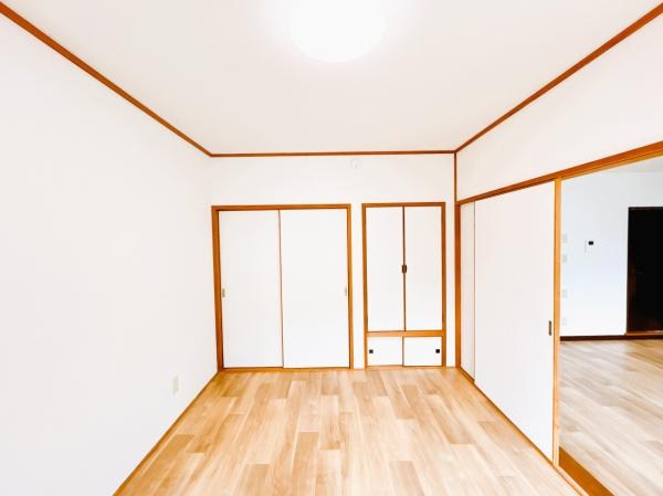 川東３４０番　戸建て 内観写真（リビング以外の居室）