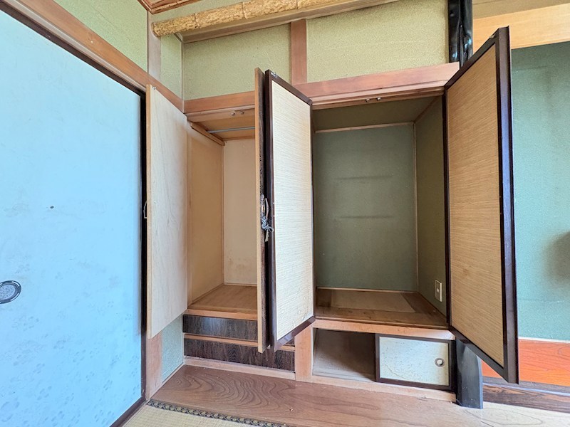 本町５丁目２番　店舗 内観写真（収納）