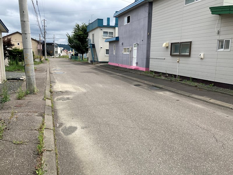 北光３２１番　戸建て 現地写真（前面道路含む現地写真）