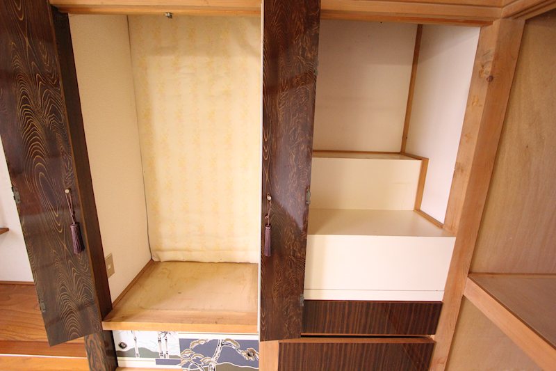 北光３２１番　戸建て 内観写真（収納）