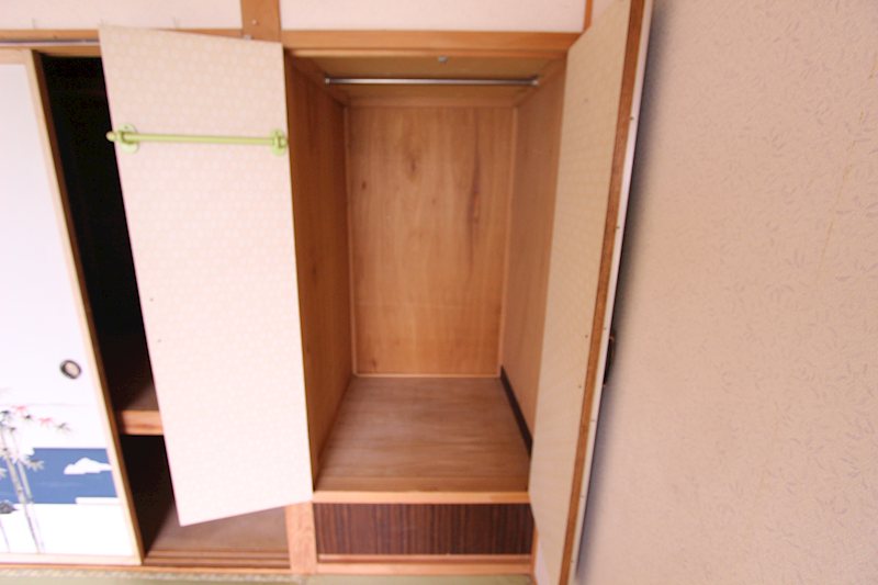 北光３２１番　戸建て 内観写真（収納）